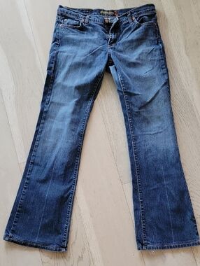 David Kahn Heidi Flared Jeans Size 29